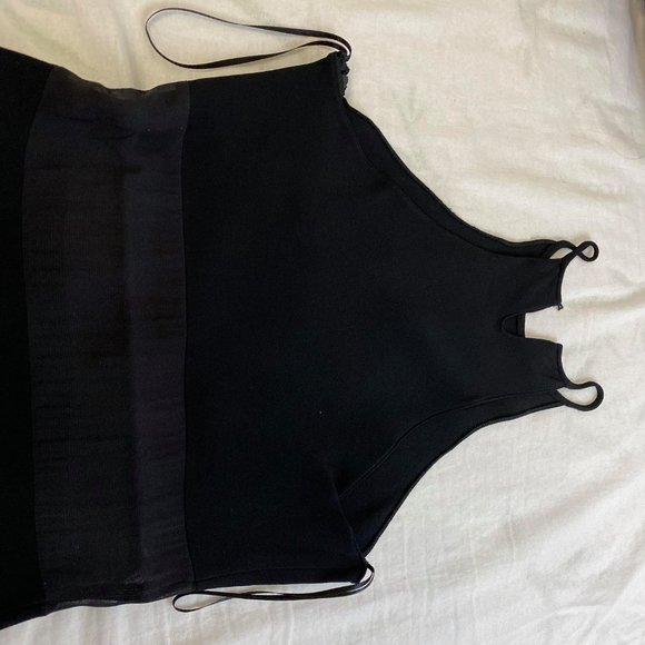 Black Dress - Picture 4 of 8